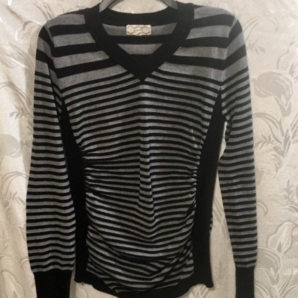 PINK ROSE BLACK GRAY STRIPED LONG SLEEVE SWEATER